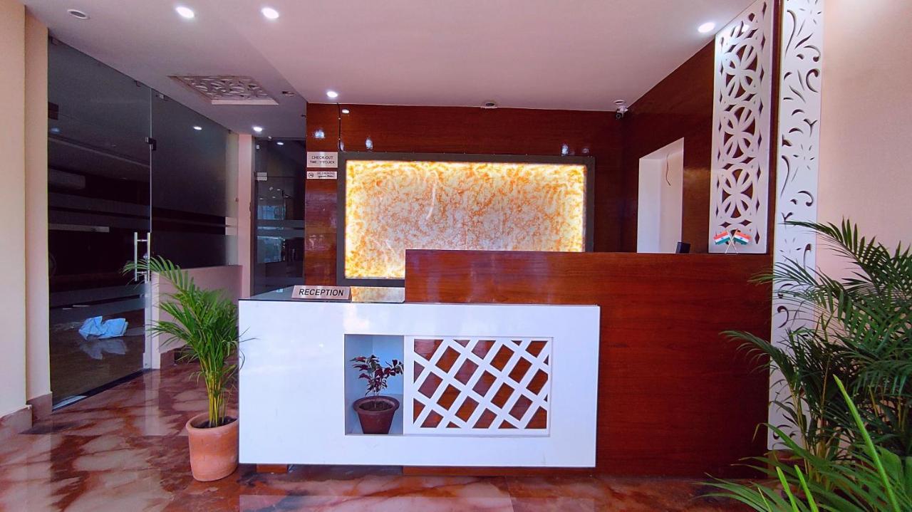 Spring Sky Haridwar By Shrigo Hotels Eksteriør billede